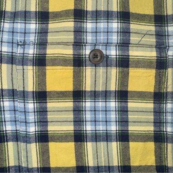 Duluth Trading Co. Men’s Plaid Flannel Shirt - Size Large - Picture 3 of 3